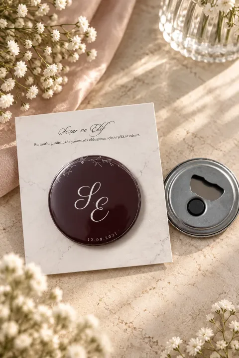 Bordo Monogram Buton Açacak Magnet – Açacak Magnetler