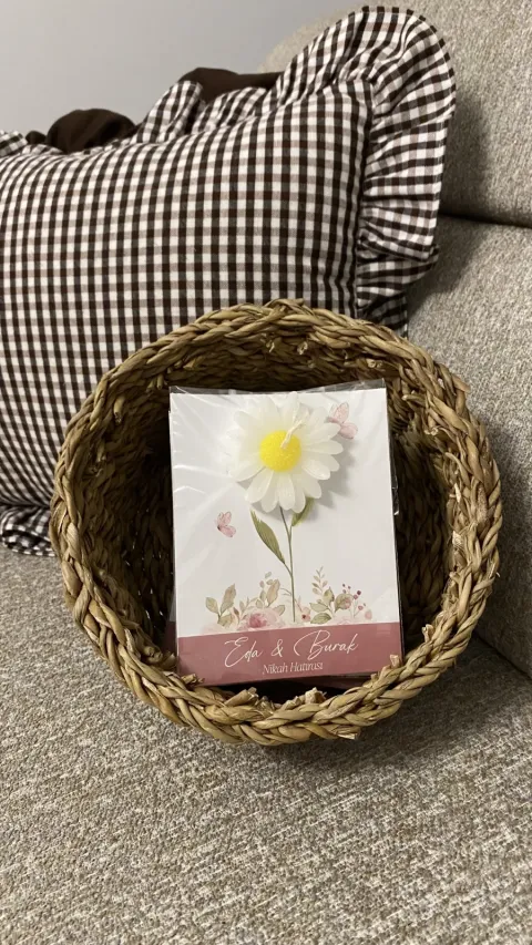 Papatya Mum Kartlı Hediyelik – Mumlar