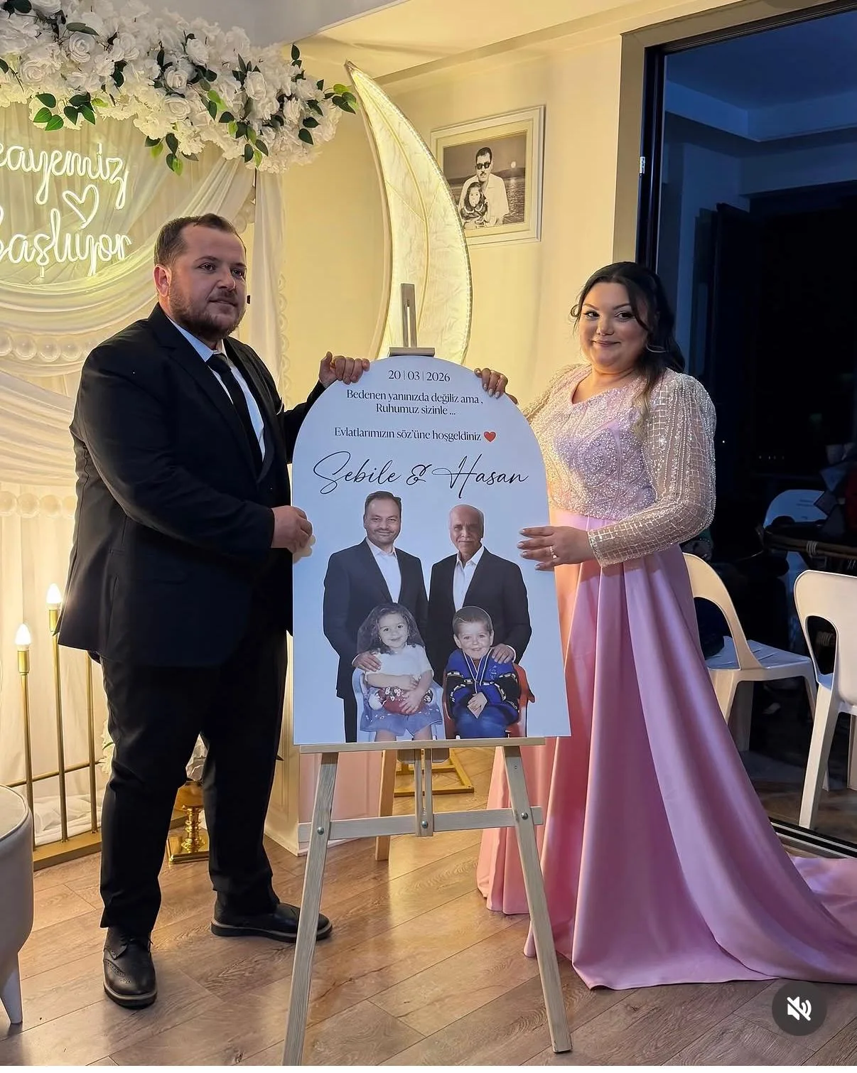 Tubi Event müşterisinin etkinliğinden kişiye özel karşılama panosu fotoğrafı